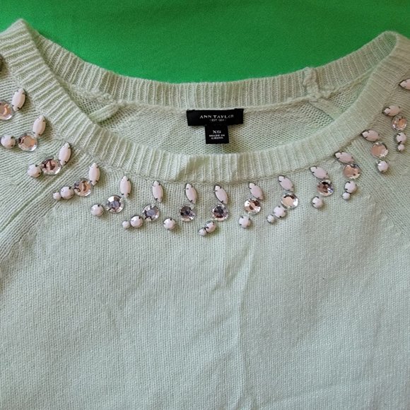 Ann Taylor Rhinestone Beaded Mint Green Sweater, Wool blend, Size XS, NWT - Picture 3 of 14